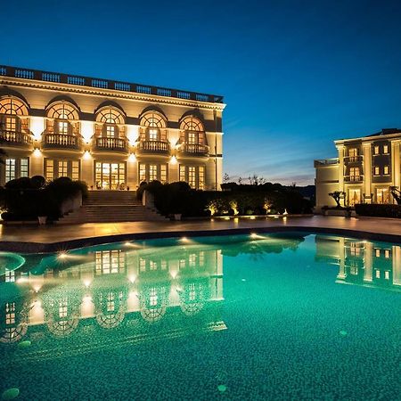 Royal Hill Hotel Vore Bagian luar foto